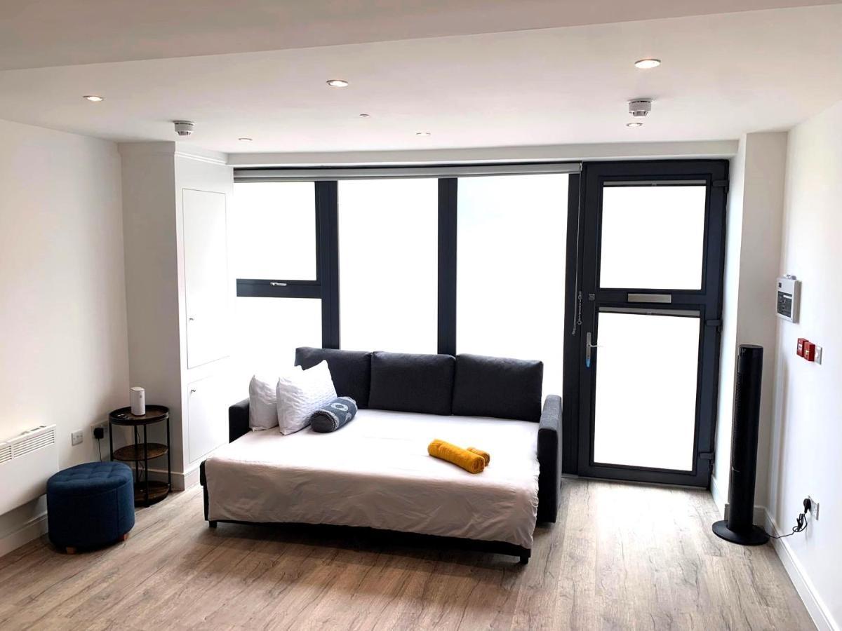 Modern Studio Flat Near Highbury & Islington Station لندن المظهر الخارجي الصورة